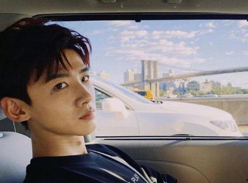 娱乐圈爆料博主白敬亭,揭秘明星幕后故事 第1张 娱乐圈爆料博主白敬亭,揭秘明星幕后故事 第1张